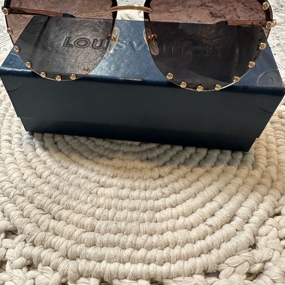 Louis Vuitton Sunglasses - Picture 8 of 13